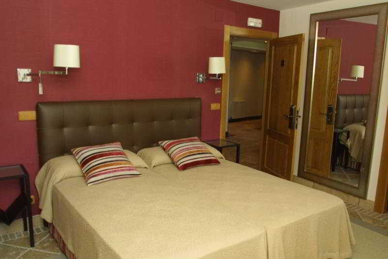 Hotel Palacio Dos Olivos Galdeano Ngoại thất bức ảnh