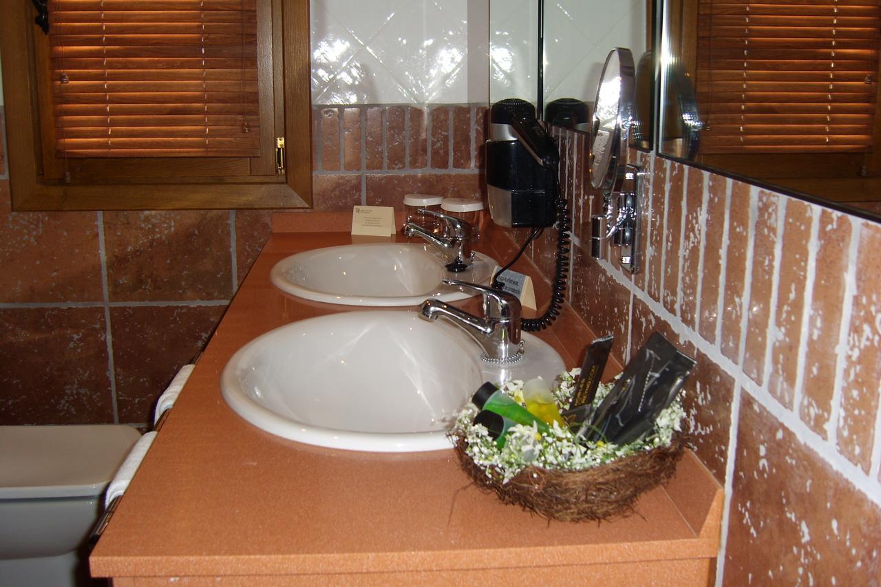 Hotel Palacio Dos Olivos Galdeano Ngoại thất bức ảnh